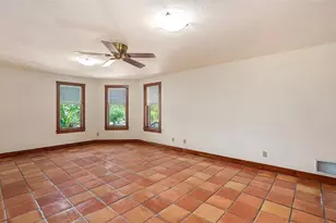156 Emerson Dr, Sarasota, FL 34236 - Photo 44