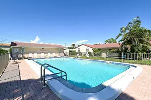 2121 Pueblo Cir, Sarasota, FL 34231 - Photo 42