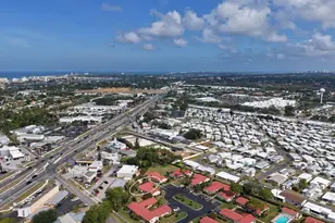 2121 Pueblo Cir, Sarasota, FL 34231 - Photo 48