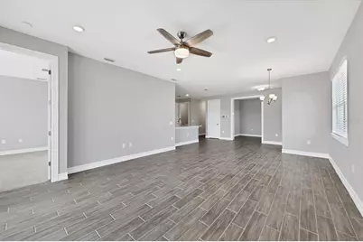 111 Ibiza Loop, Venice, FL 34292 - Photo 8