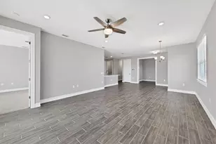 111 Ibiza Loop, Venice, FL 34292 - Photo 8