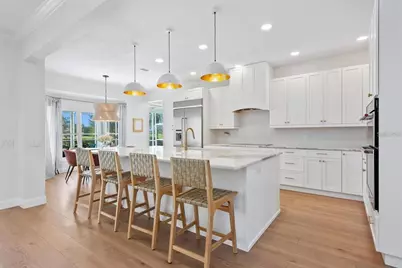 4104 Las Palmas Way, Sarasota, FL 34238 - Photo 4