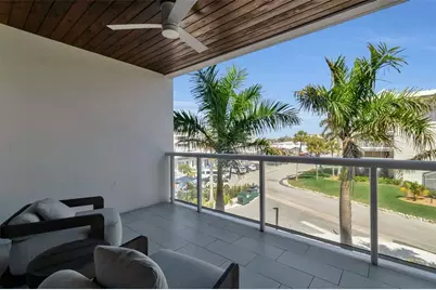 1035 Seaside Drive #308, Sarasota, FL 34242 - Photo 8