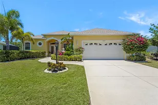 10591 Old Grove Cir, Bradenton, FL 34212 - Photo 2