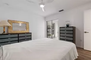 4212 Center Gate Ln, Sarasota, FL 34233 - Photo 18