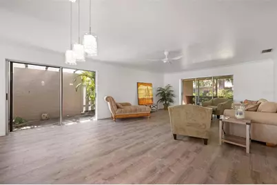 4212 Center Gate Lane #2, Sarasota, FL 34233 - Photo 6