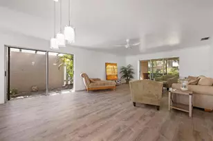 4212 Center Gate Ln, Sarasota, FL 34233 - Photo 6