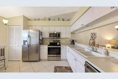 4338 Madeira Court #3346, Sarasota, FL 34233 - Photo 14