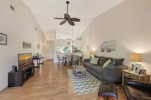 4338 Madeira Ct, Sarasota, FL 34233 - Photo 8