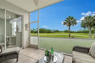8755 Olde Hickory Ave, Sarasota, FL 34238 - Photo 4