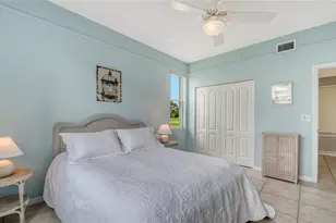 8755 Olde Hickory Ave, Sarasota, FL 34238 - Photo 12
