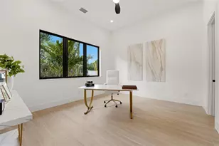 2727 Waldemere St, Sarasota, FL 34239 - Photo 28