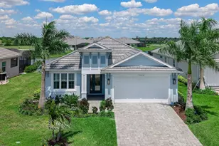 10019 Degas Ter, Bradenton, FL 34212 - Photo 2