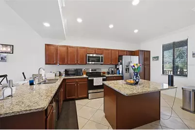 16904 Vardon Terrace #205, Lakewood Ranch, FL 34211 - Photo 4