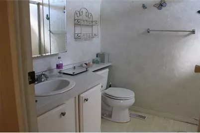 2107 Palma Sola Boulevard #8, Bradenton, FL 34209 - Photo 10