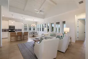 258 Sapphire Lake Dr, Bradenton, FL 34209 - Photo 8
