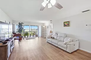 4835 Independence Dr, Bradenton, FL 34210 - Photo 4