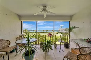 4835 Independence Dr, Bradenton, FL 34210 - Photo 4