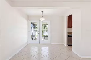 6014 Border Ln, Sarasota, FL 34231 - Photo 8