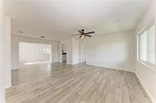 2544 Orsova Way, Sarasota, FL 34231 - Photo 4