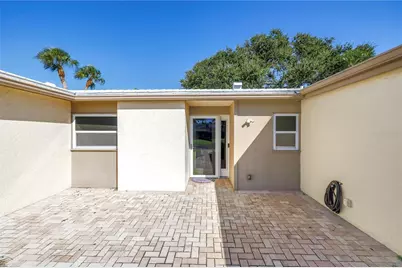 111 Whispering Sands Circle #V38, Sarasota, FL 34242 - Photo 4