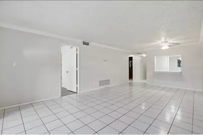 3700 S Osprey Avenue #115, Sarasota, FL 34239 - Photo 8