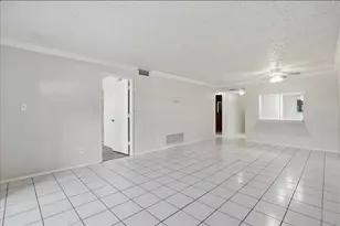 3700 S Osprey Ave, Sarasota, FL 34239 - Photo 8
