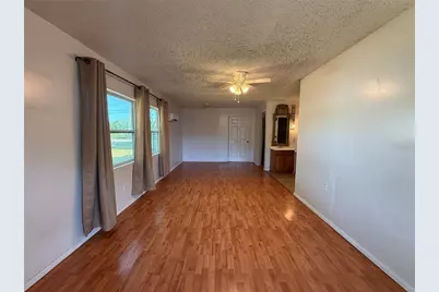 915 14th Street E, Bradenton, FL 34208 - Photo 14