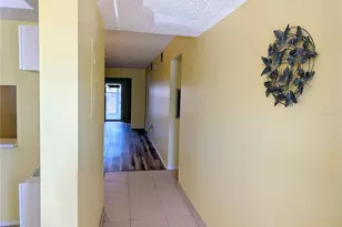 4111 Heron Way, Bradenton, FL 34205 - Photo 2