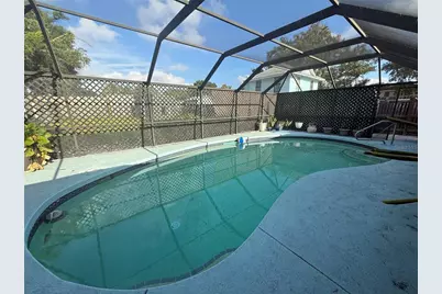 2402 9th Street E, Bradenton, FL 34208 - Photo 18