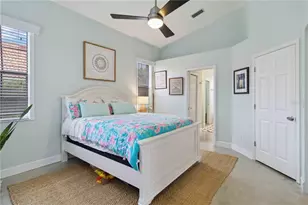 3724 71st Terrace E, Sarasota, FL 34243 - Photo 20