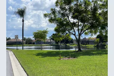 3724 71st Terrace E, Sarasota, FL 34243 - Photo 44