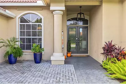 3724 71st Terrace E, Sarasota, FL 34243 - Photo 6