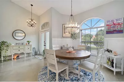 3724 71st Terrace E, Sarasota, FL 34243 - Photo 6