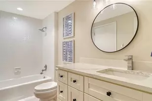 1930 Harbourside Dr, Longboat Key, FL 34228 - Photo 32