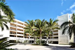 1930 Harbourside Dr, Longboat Key, FL 34228 - Photo 38