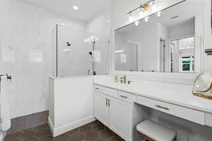 733 Tailwind Pl, Sarasota, FL 34240 - Photo 12
