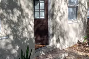 3419 Old Bradenton Rd, Sarasota, FL 34234 - Photo 8
