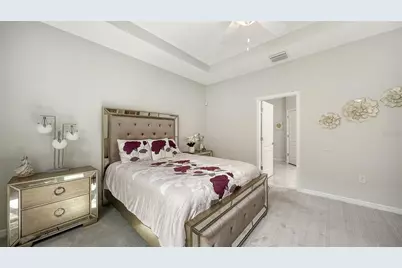 2858 Oriole Drive, Sarasota, FL 34243 - Photo 16