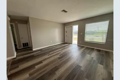 464 Briarwood Road, Venice, FL 34293 - Photo 4