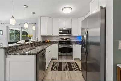 4323 Pine Meadow Terrace, Sarasota, FL 34233 - Photo 12