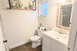 1808 36th Ave E, Bradenton, FL 34208 - Photo 16