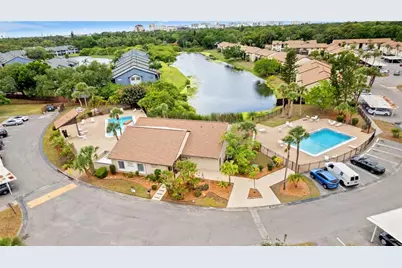 2717 Hidden Lake Boulevard #B, Sarasota, FL 34237 - Photo 10