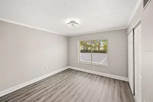2717 Hidden Lake Blvd, Sarasota, FL 34237 - Photo 16