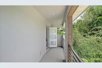 2587 Temple Street, Sarasota, FL 34239 - Photo 22