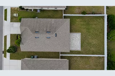 5532 Ashton Cove Court, Sarasota, FL 34233 - Photo 2