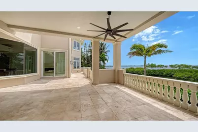 1356 Point Crisp Road, Sarasota, FL 34242 - Photo 10