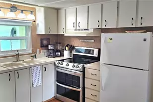 4906 E 7th A Street E, Bradenton, FL 34203 - Photo 4