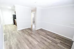 2519 9th Ave W, Bradenton, FL 34205 - Photo 2