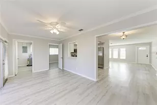 140 Circlewood Dr, Venice, FL 34293 - Photo 14